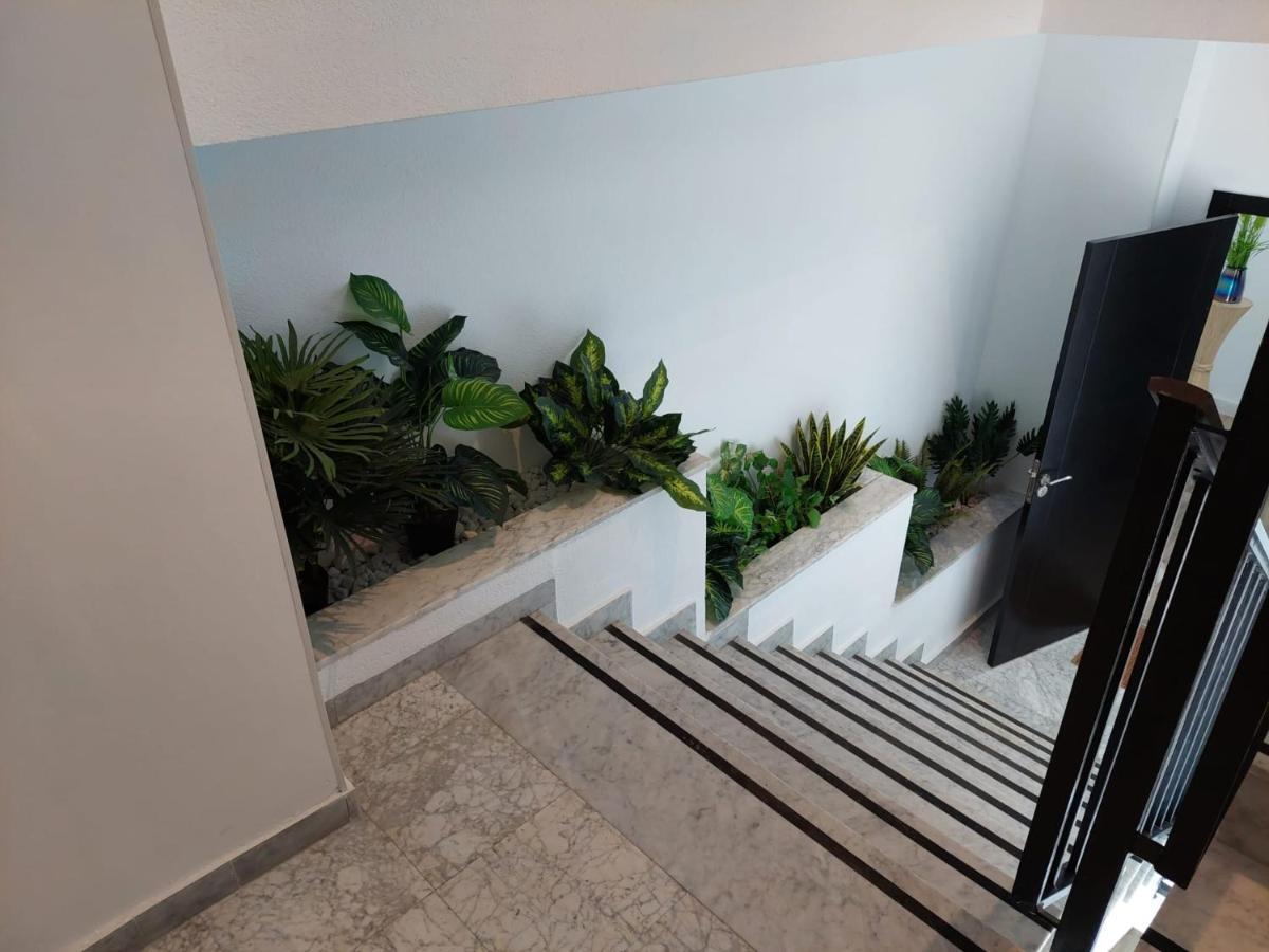 Hostal Garden Rous Paiporta Exterior photo