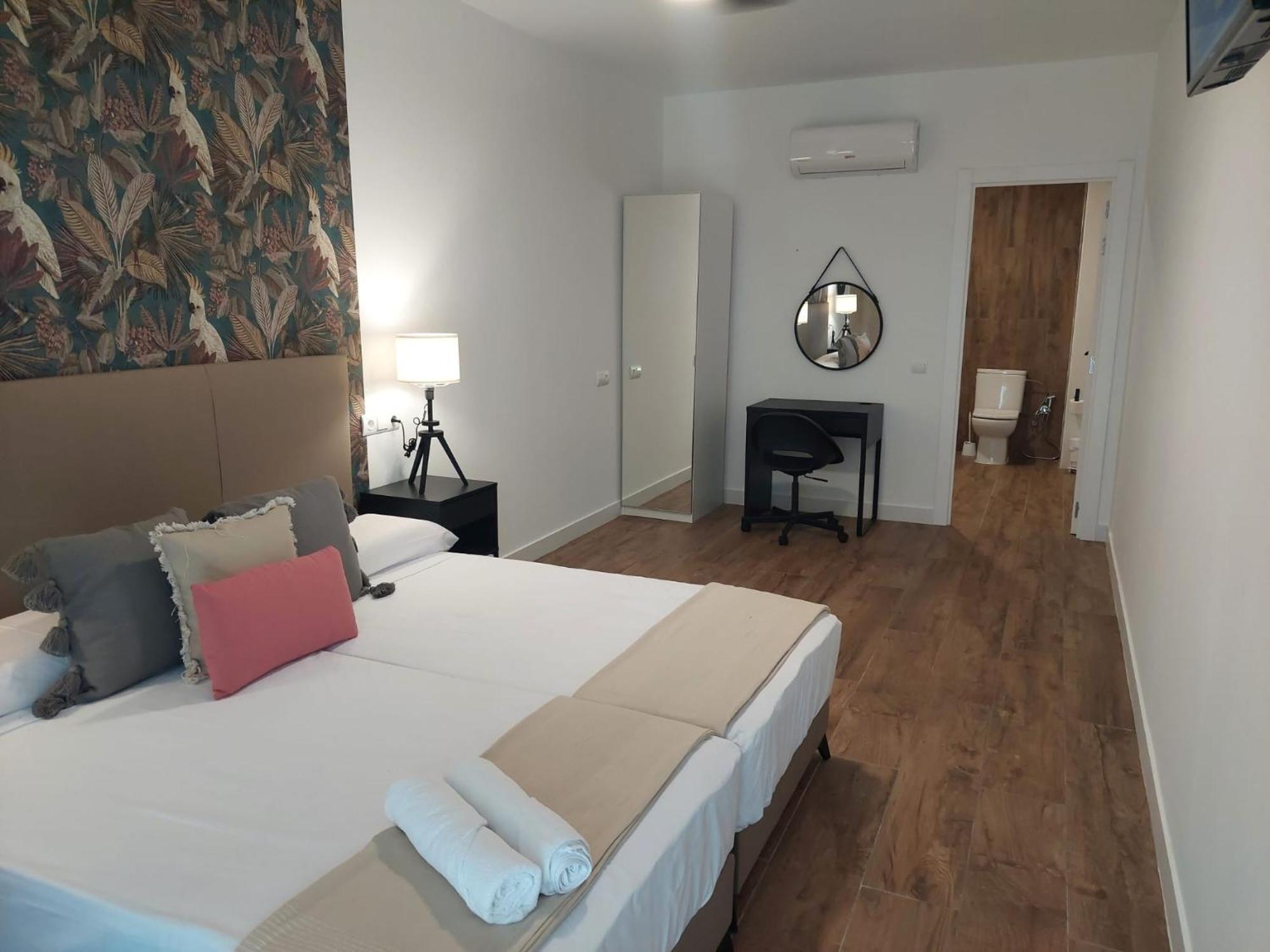 Hostal Garden Rous Paiporta Exterior photo